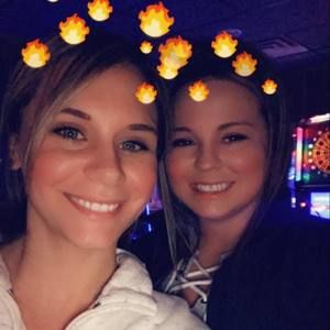 Meet your Posher, Jacena